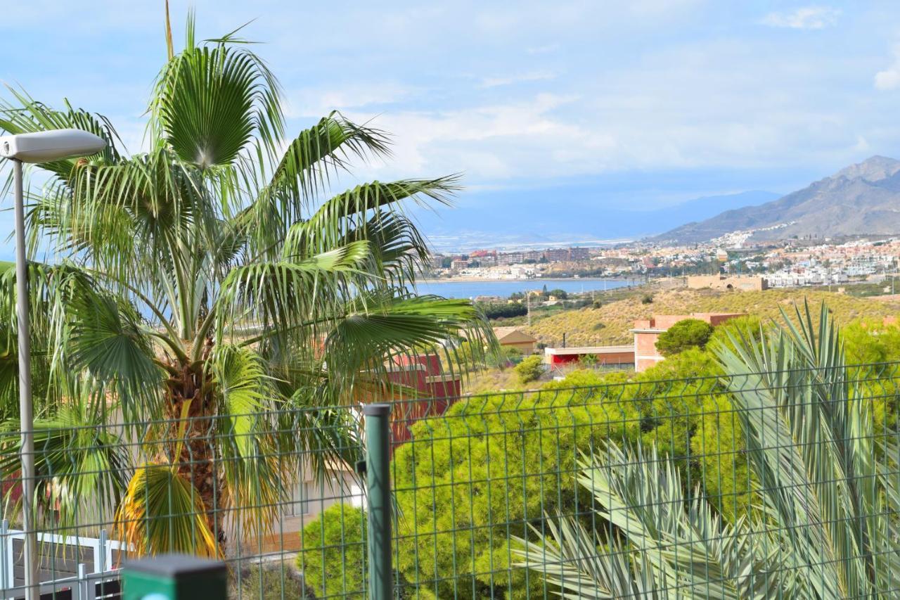 Apartamento Con Hermoso Jardin Y Ac Isla Plana Esterno foto