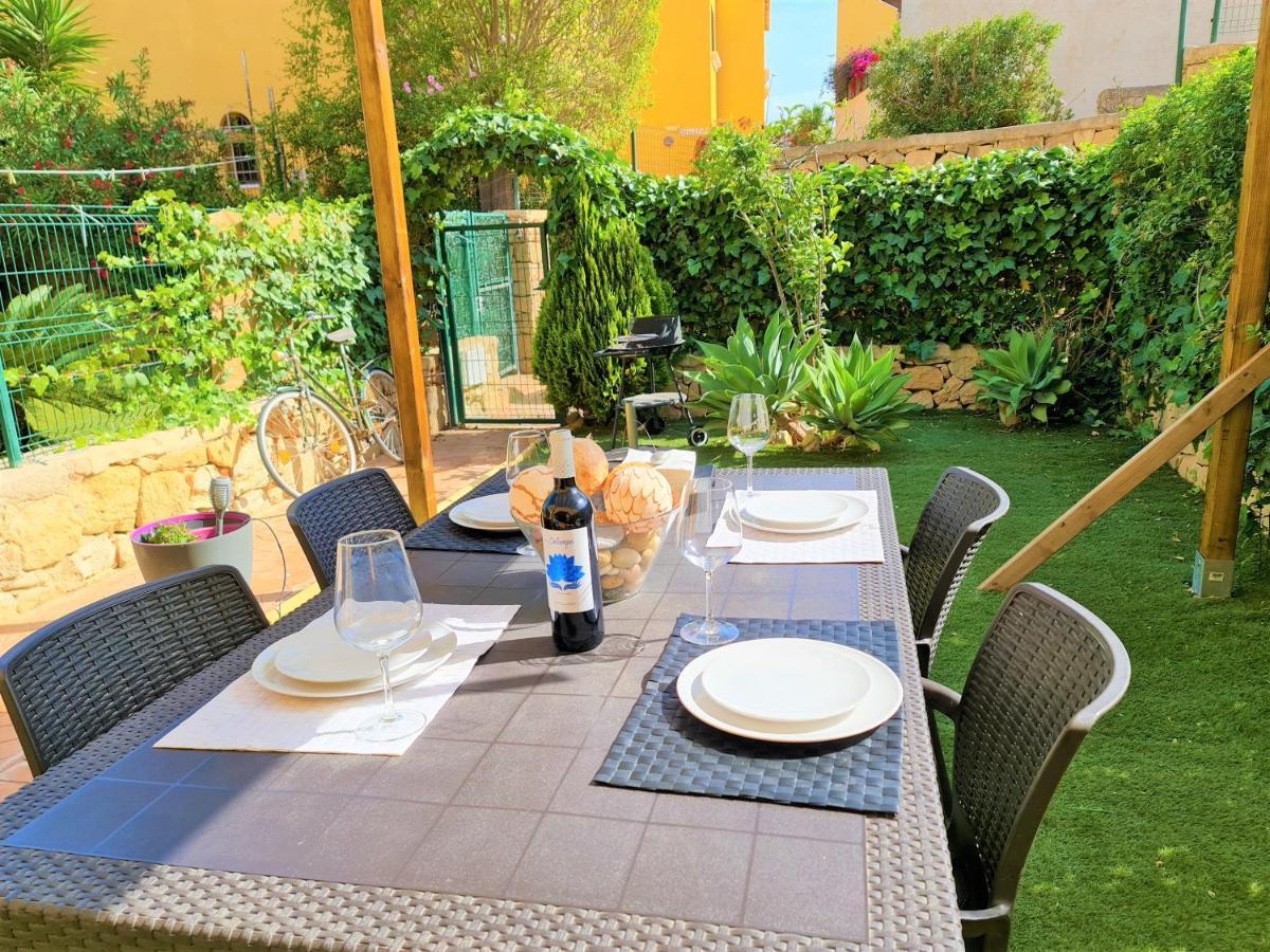 Apartamento Con Hermoso Jardin Y Ac Isla Plana Esterno foto