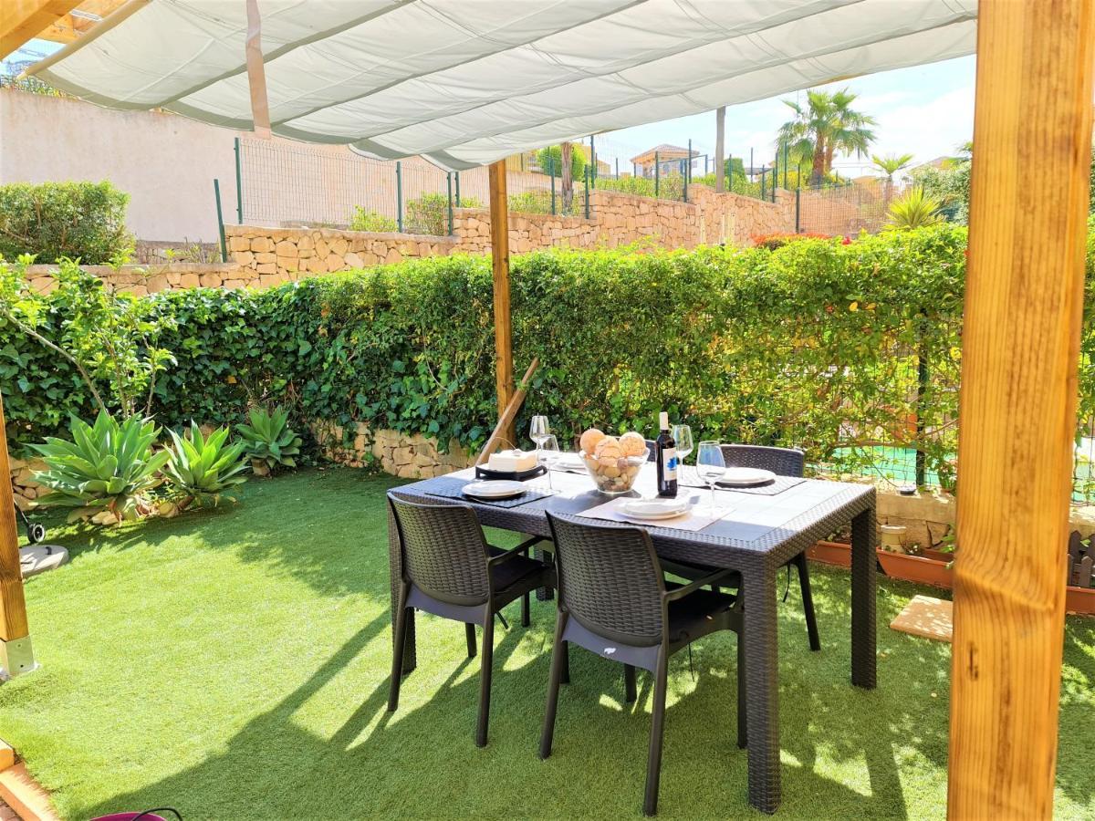 Apartamento Con Hermoso Jardin Y Ac Isla Plana Esterno foto