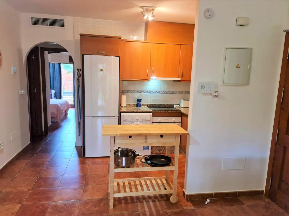 Apartamento Con Hermoso Jardin Y Ac Isla Plana Esterno foto