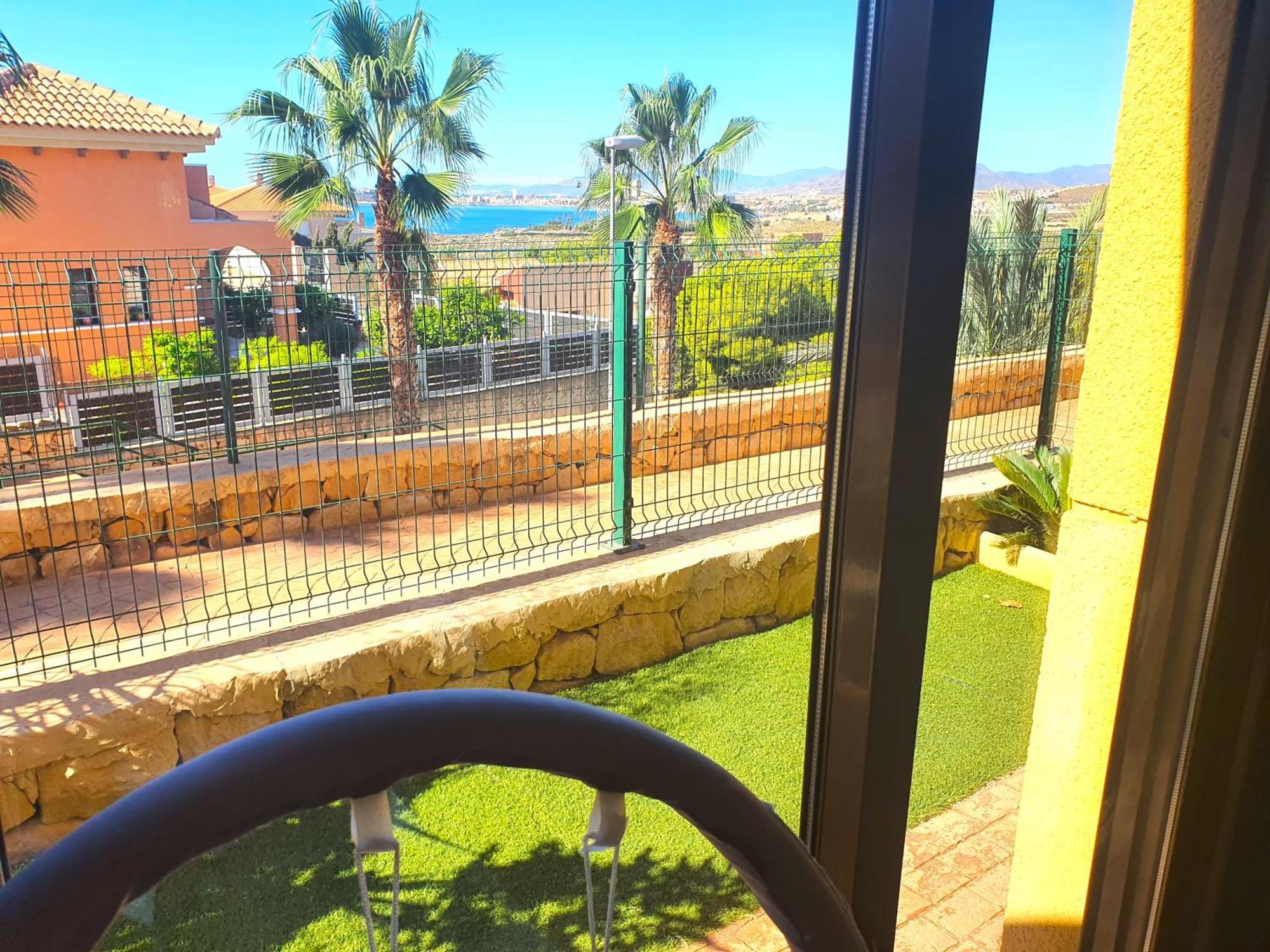 Apartamento Con Hermoso Jardin Y Ac Isla Plana Esterno foto